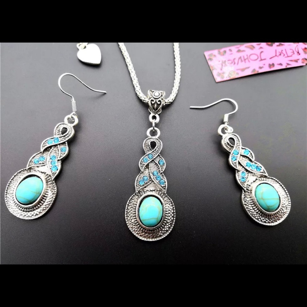 Vintage Turquoise Necklace Earrings Set new